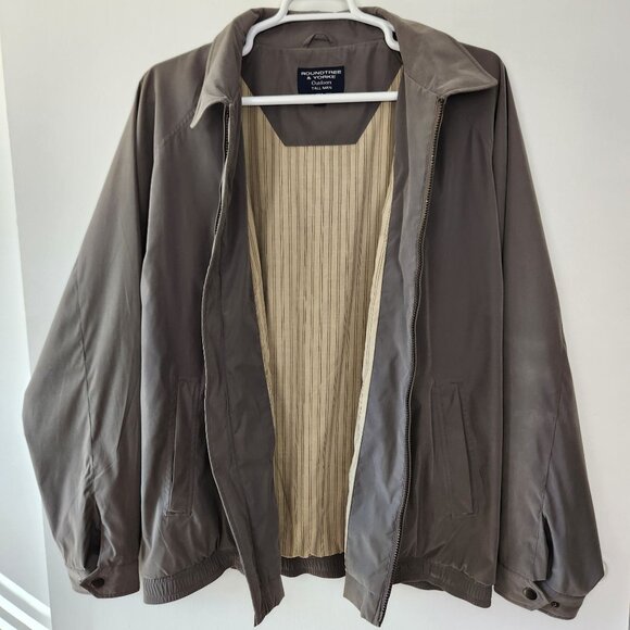 Roundtree & Yorke Outdoors Tall Man Lightweight Jacket, 2XLT, Grayish Green - Picture 3 of 8